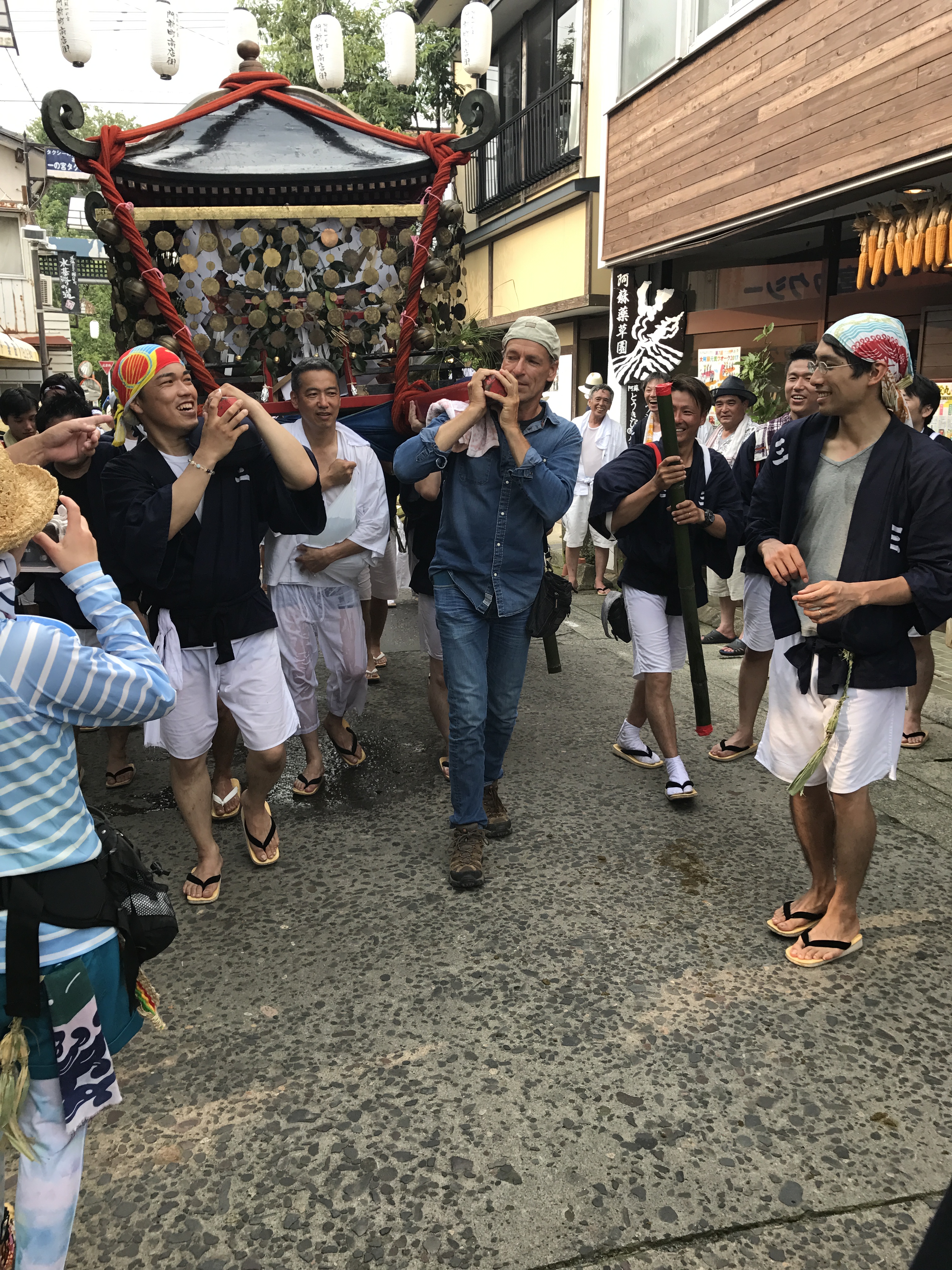 Professor Manzenreiter keeps his academic work alive through active engagement in the communities he studies.