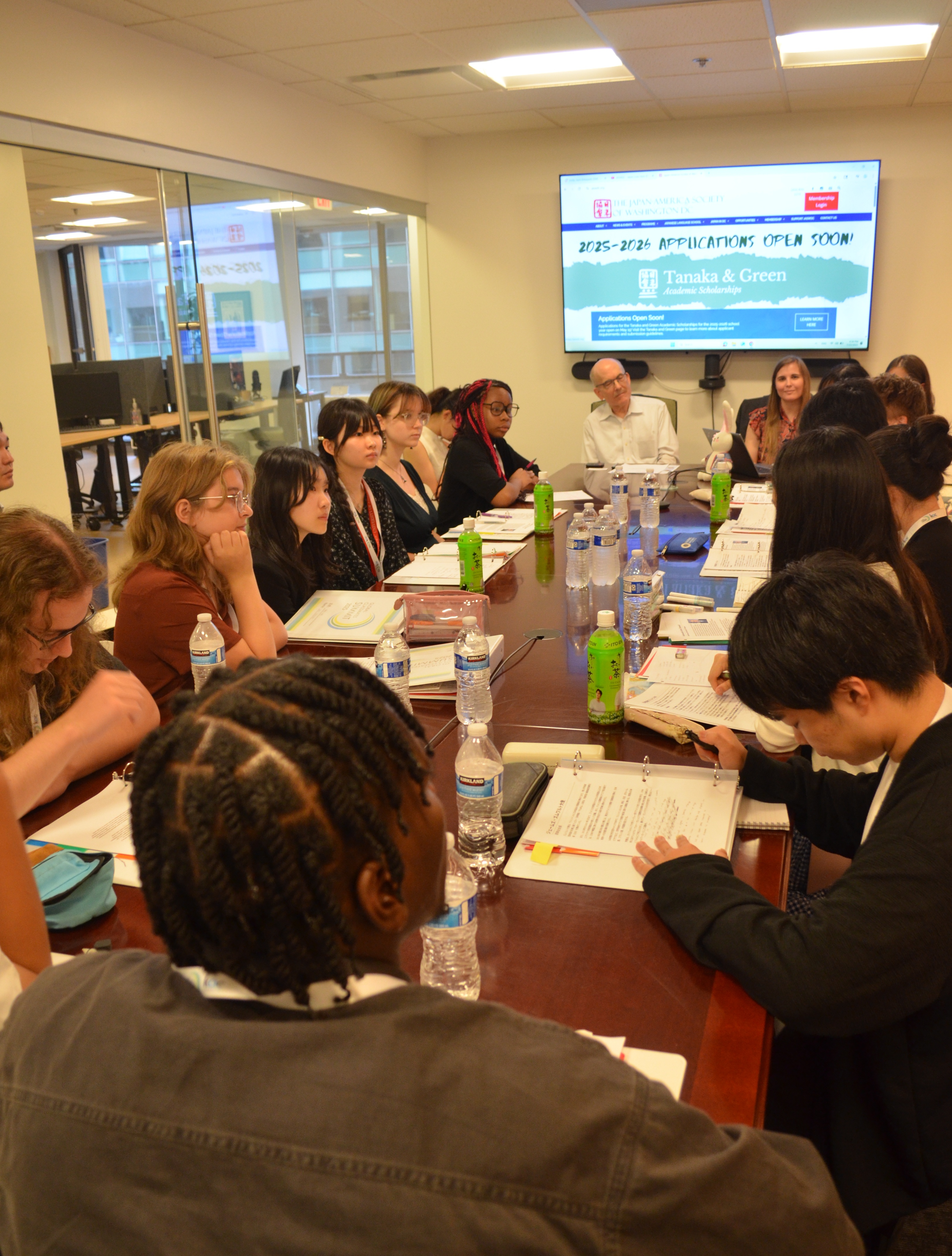 2025 Global Classmates Summit participants at one of the workshops